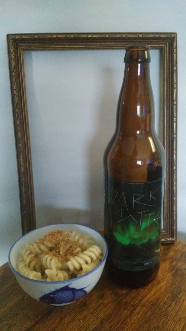 I read this recipe for Beer Mac n' Cheese in one of the recent Growler magazine issues and I just had to make it.. so I did! Used in the cheese sauce is Hoyne's Dark Matter beer and it was pure deeeeeliciousness!
